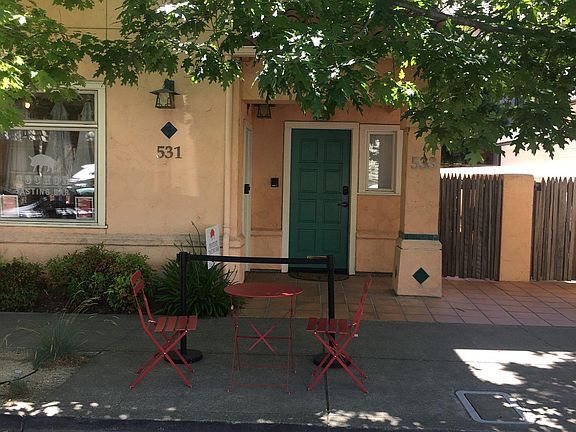 2nd image of 533 1st St E