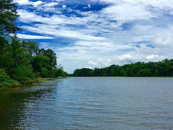 5th image of Goose Pond Island Dr