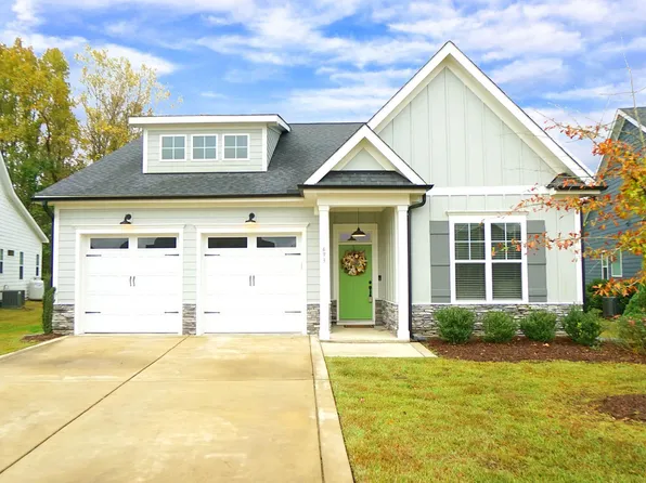 693 Wilma St, Angier, NC 27501