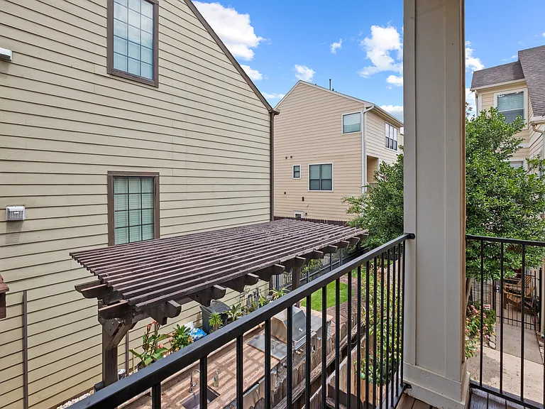 5314 Schuler St — Photo 16