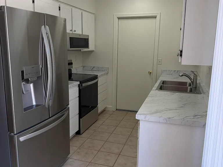 10833 W Santa Fe Dr — Photo 8