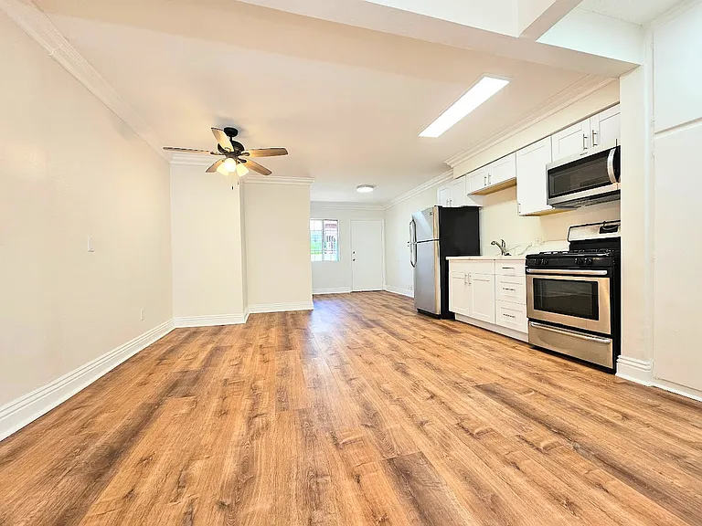 3618 1/2 1st Ave #3624 — Photo 9