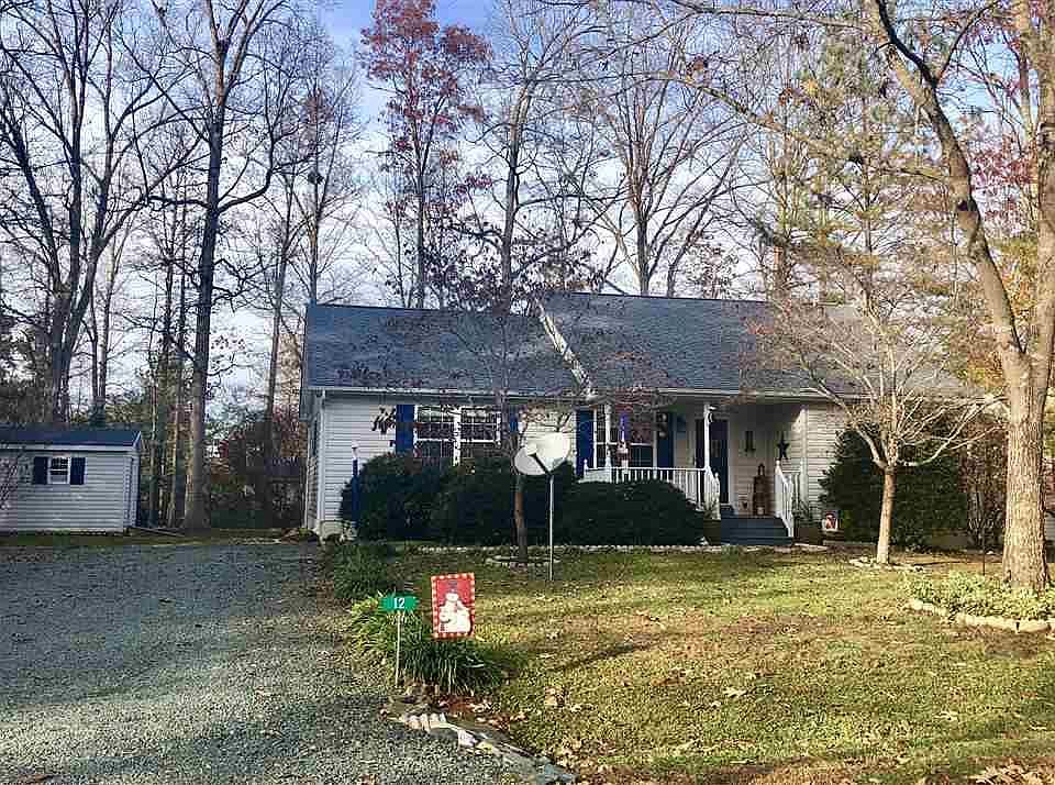 1st image of 12 Englewood Dr
