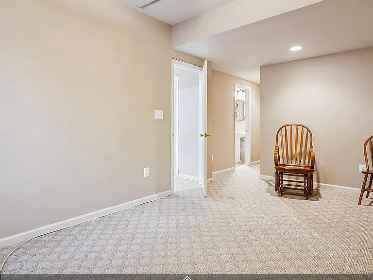 8090 Paper Birch Dr — Photo 4