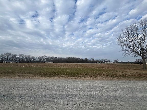 3rd image of Bradley Dr #12