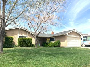 44001 28th St W, Lancaster, CA 93536