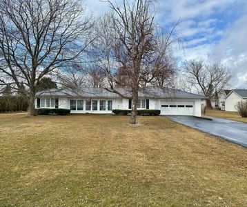 328 Lake St, Rouses Pt, NY, 12979