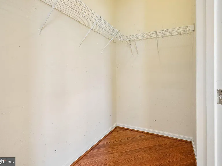 9059 Galvin Ln — Photo 50