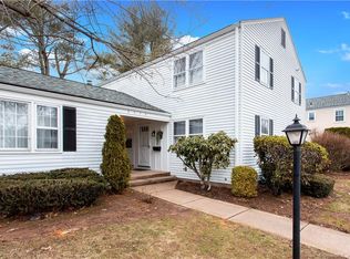 7 Firethorn Dr #7, Glastonbury, CT 06033