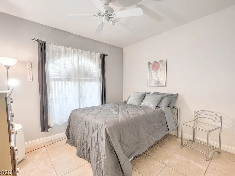 437 Eternity St — Photo 28