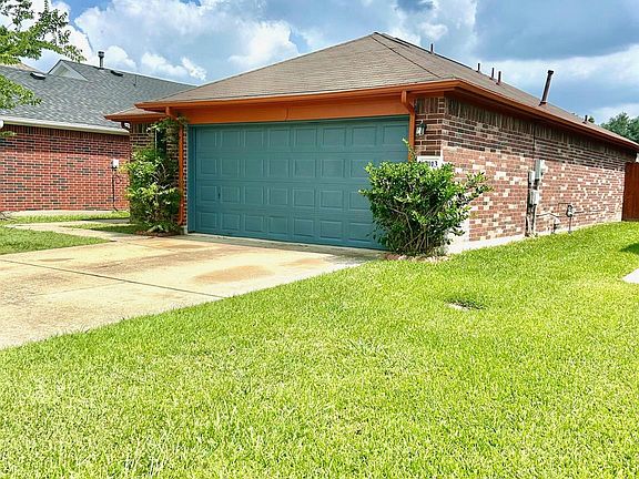 3rd image of 17013 Carbridge Dr