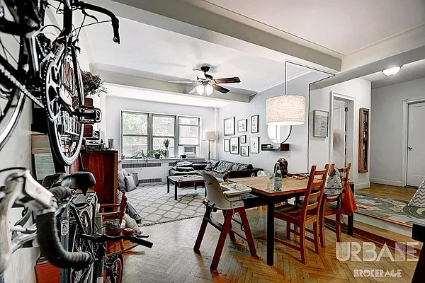 Rented by Urbane Brokerage | media 11