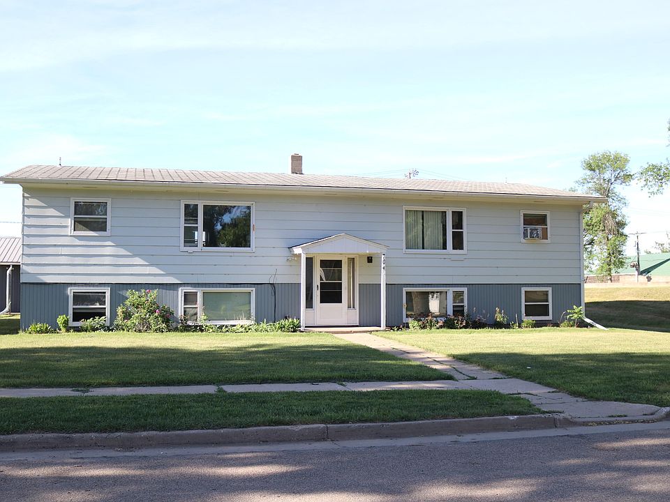 704/706 Roberts Ave NW, Cooperstown, ND 58425 MLS 21306 Zillow