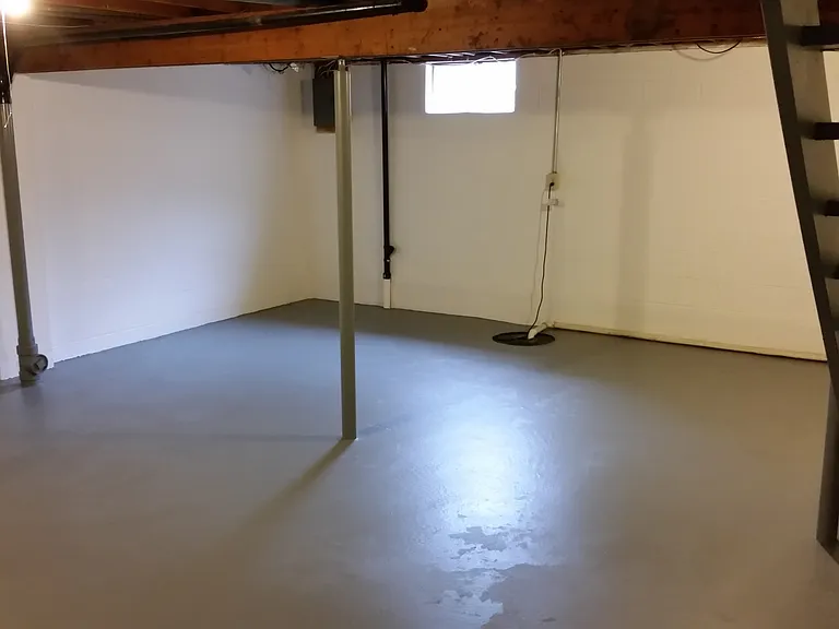 Full Basement