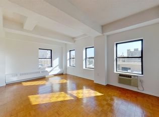360 W 34th St APT 9R, New York, NY 10001