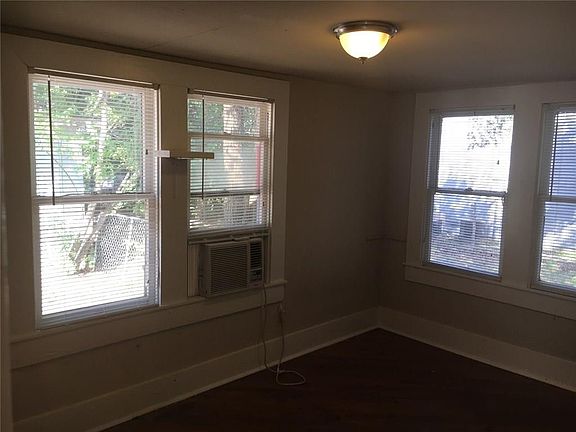 5th image of 106 W 38th St Unit A