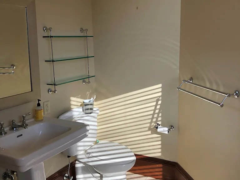 1280 Market St #402 — Photo 10