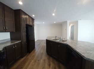 6154 Northwood Cir #418, White Lake, MI