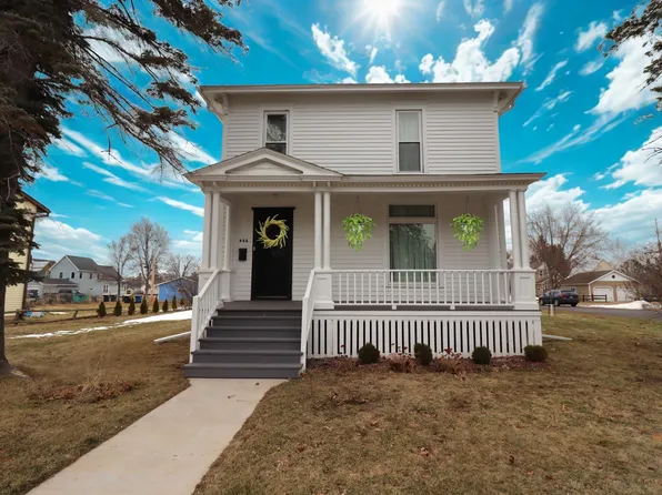 922 Vaughn Ave, Ashland, WI 54806