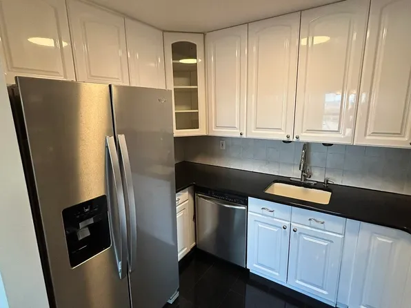 6509 Liberty Avenue image 19 of 29