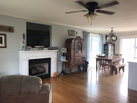 Living room dining area