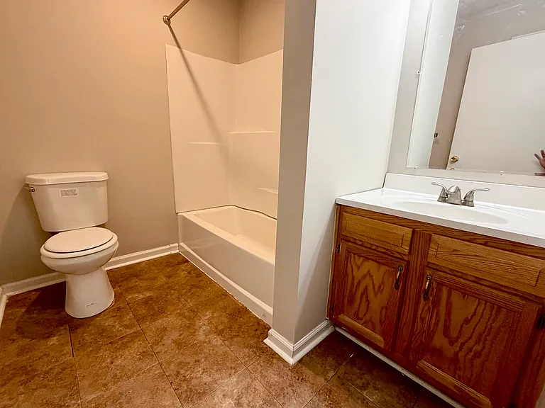 Scenic Valley Apartment Homes — Photo 7