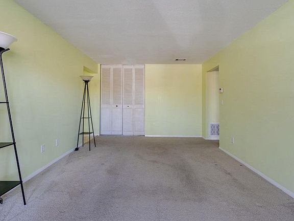 2nd image of 34 Shrewsbury Green Dr Unit G