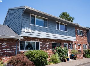 1412 NE Hogan Dr, Gresham, OR 97030