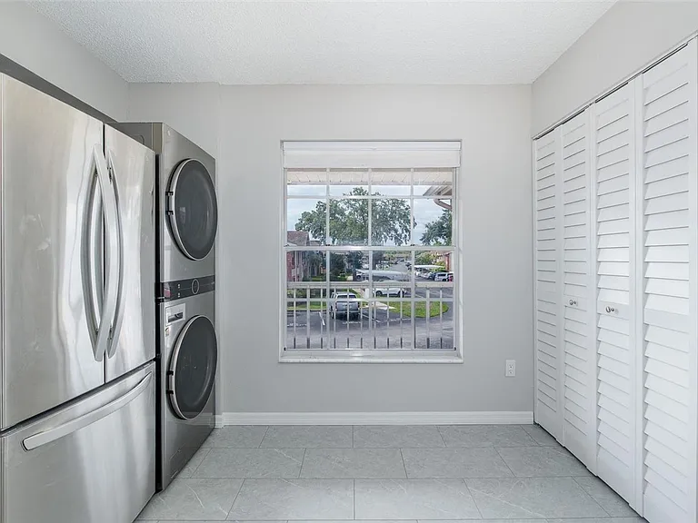 4933 Myrtle Oak Dr #23 — Photo 13
