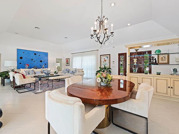 5th image of 11337 Lost Tree Way