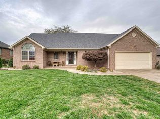 527 Westfield Ln, Henderson, KY 42420