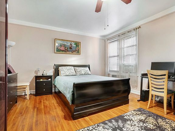 4th image of 929 E 29th St #3E