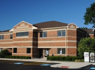 1N131 County Farm Rd, Winfield, IL 60190