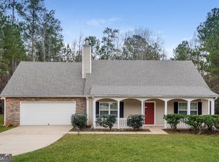 155 Shadowbrook Dr, Covington, GA 30016