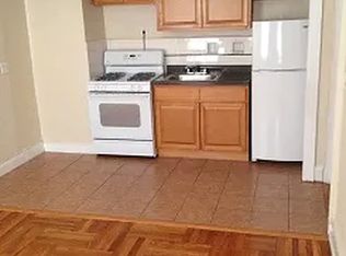 42-66 Phlox Pl #C7, Flushing, NY 11355
