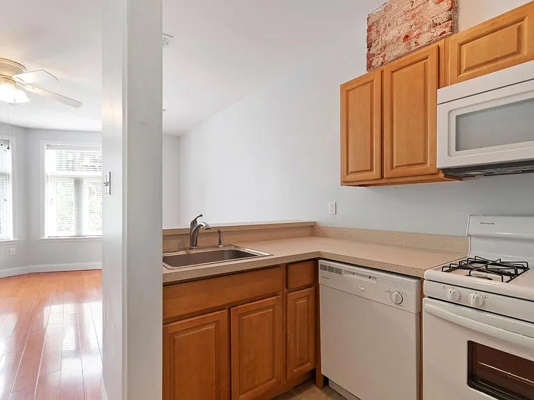 1722 Marlton Ave #2 — Photo 1