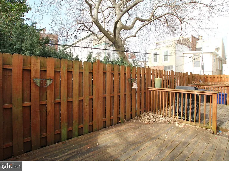 968 N Lawrence St #R — Photo 24