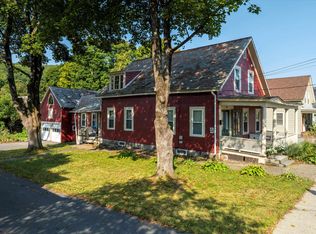46 Green St, Bellows Falls, VT 05101