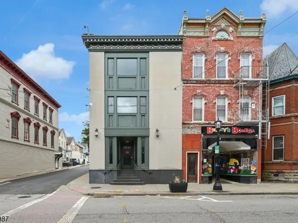 170 Spring St #0, Newton Town, NJ 07860