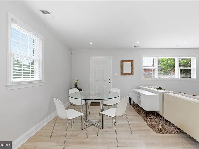 3823 Duke St — Photo 8