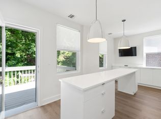 632 Boulevard E FLOOR 2, Weehawken, NJ 07086