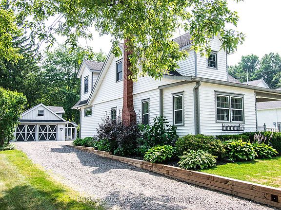 2nd image of 1171 Maple St