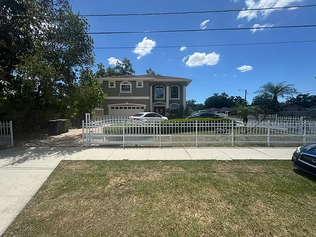 Building Photo - 1610 W Clifton St