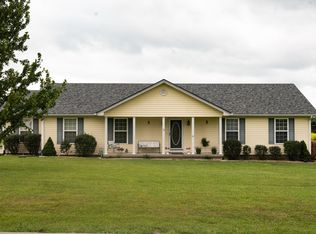 172 Whitney Dr, Lancaster, KY 40444
