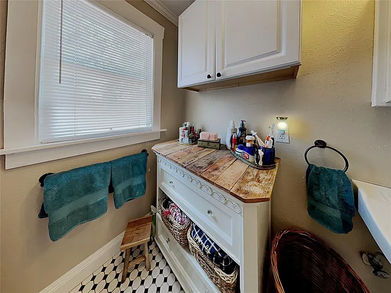 807 1/2 S Fremont Ave #UPPER — Photo 18