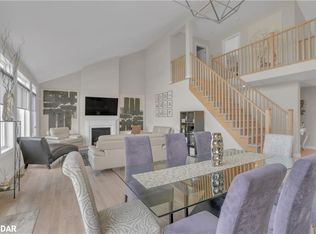 8 Spooner Cres, Collingwood, ON L9Y 1T3