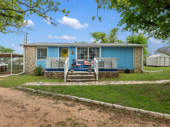 106 Black Rock Dr, Kingsland, TX 78609