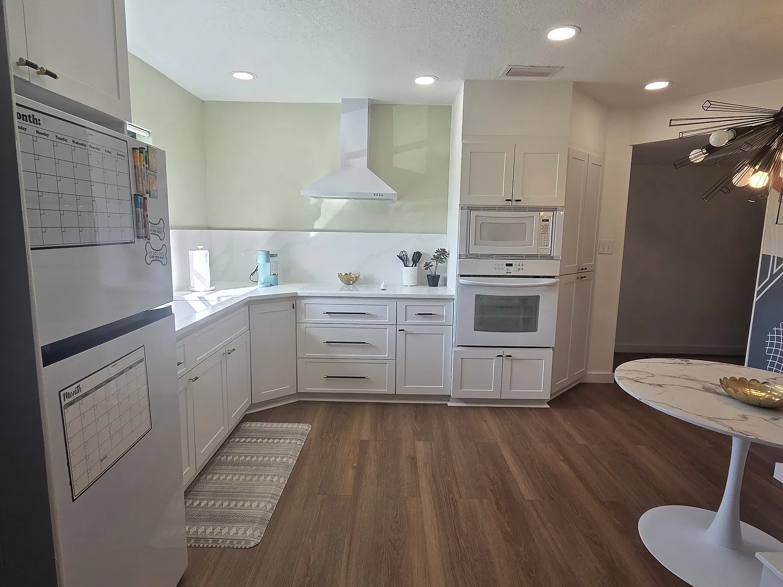 3 bed, 1528 sqft, $4,200 — Photo 3