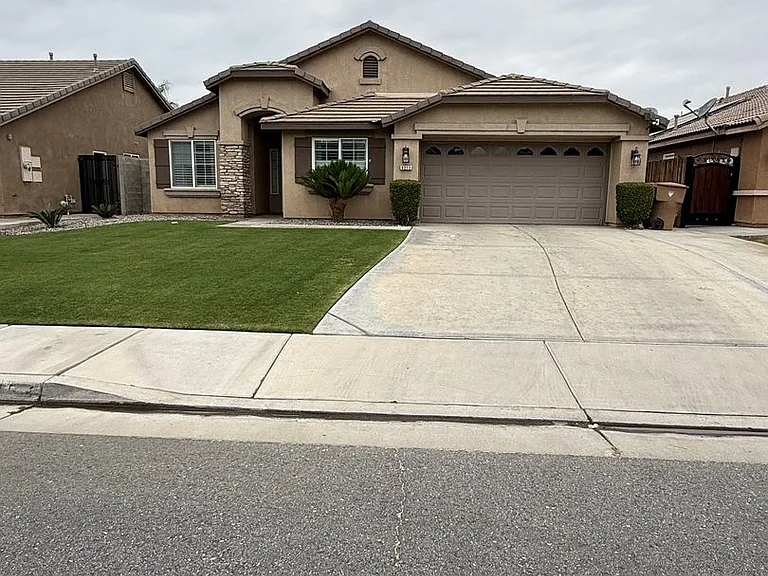 9215 Million Bushel Ave — Photo 2