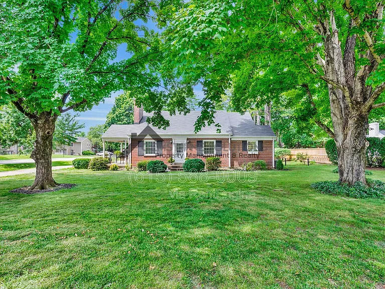 715 Hillsboro Rd — Photo 2